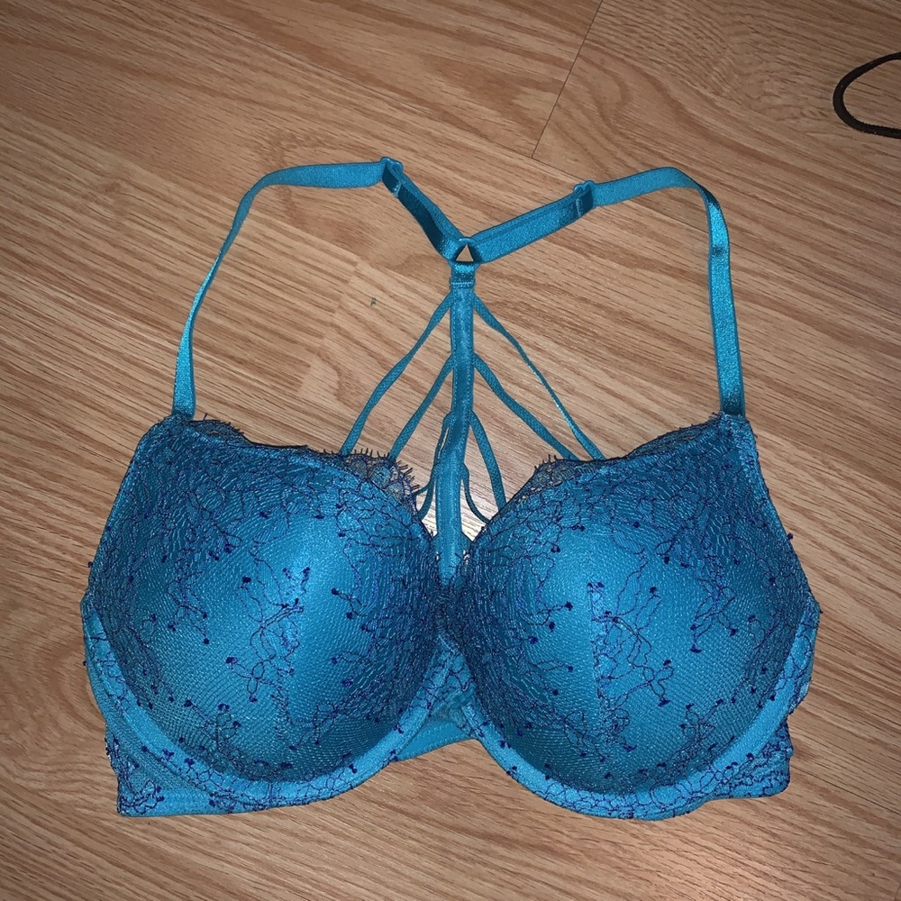 Victoria’s Secret bra
